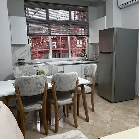 Apartment Comfyhome Tirana